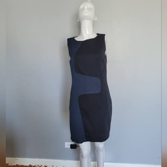 rag & bone Dresses & Skirts - Rag & Bone Asymmetrical Design Shift Dress, VGUC, Size 2